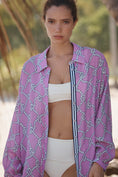 Load image into Gallery viewer, Celandine Puff-Sleeve Longline Buttondown Shirt