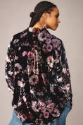 Load image into Gallery viewer, The Hadley Relaxed Buttondown Shirt by Pilcro: Velvet Edition