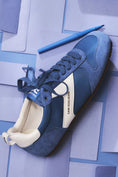 Load image into Gallery viewer, Sam Edelman Zaria Sneakers