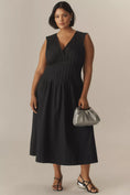 Load image into Gallery viewer, The Hailey Sleeveless V-Neck Pleated Midi Dress