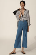 Load image into Gallery viewer, The Colette Cropped Wide-Leg Pants by Maeve: Linen Edition