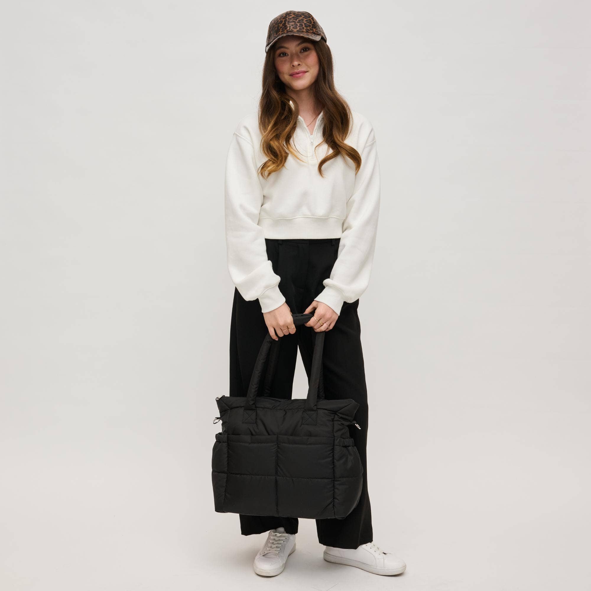 Jetsetter Multi Compartment Travel Tote: Black