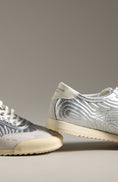 Load image into Gallery viewer, Sam Edelman Isabel Sneakers
