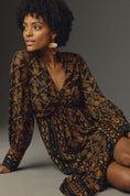 Load image into Gallery viewer, Farm Rio Long-Sleeve V-Neck Printed Tie-Front Midi Dress
