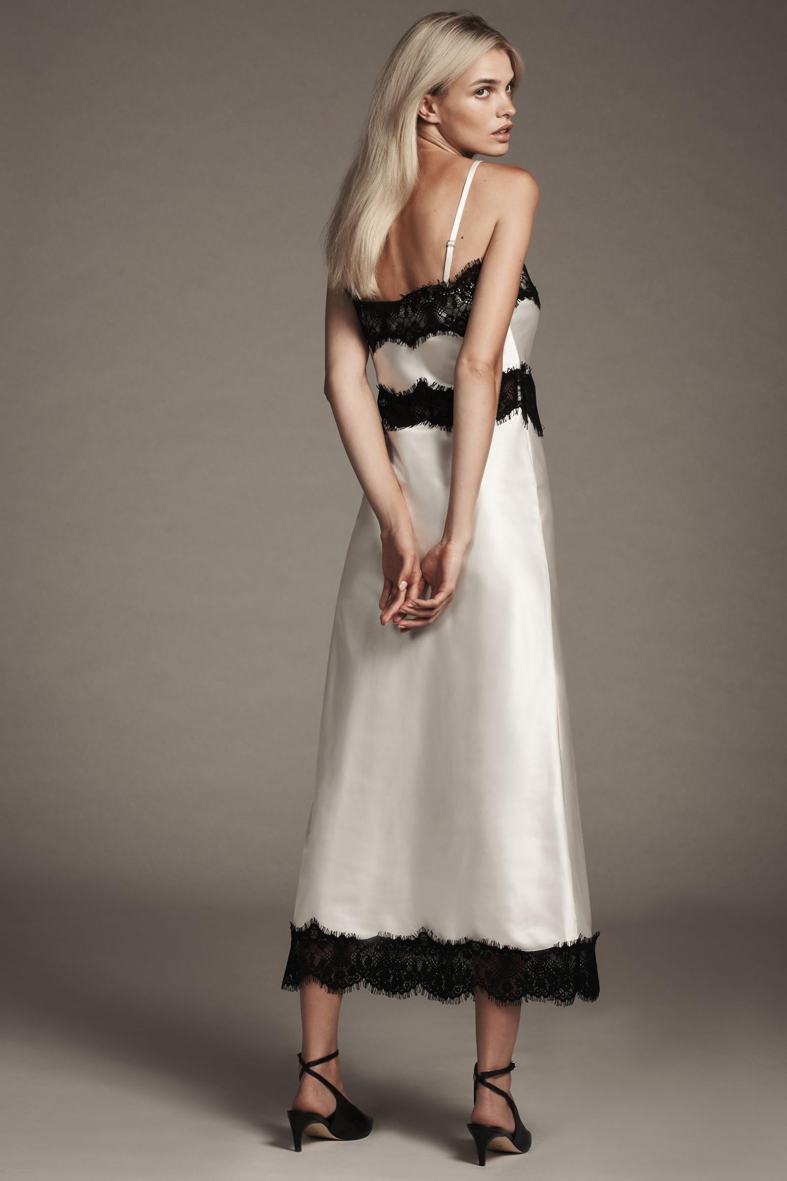 Let Me Be Polina Strapless Lace-Trim Midi Dress