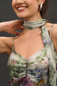 Load image into Gallery viewer, By Anthropologie Sweetheart Neck Scarf Crinkle Midi Dress
