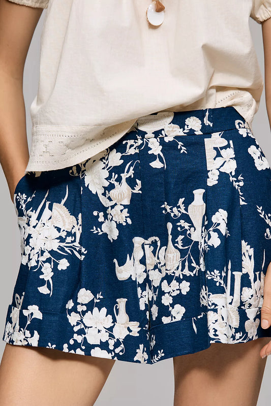 The Avery European Linen Stretch Cuffed Shorts