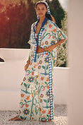 Load image into Gallery viewer, Celandine Linen Buttondown Shirt
