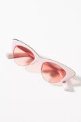Load image into Gallery viewer, Reality Eyewear Loren Cat-Eye Sunglasses
