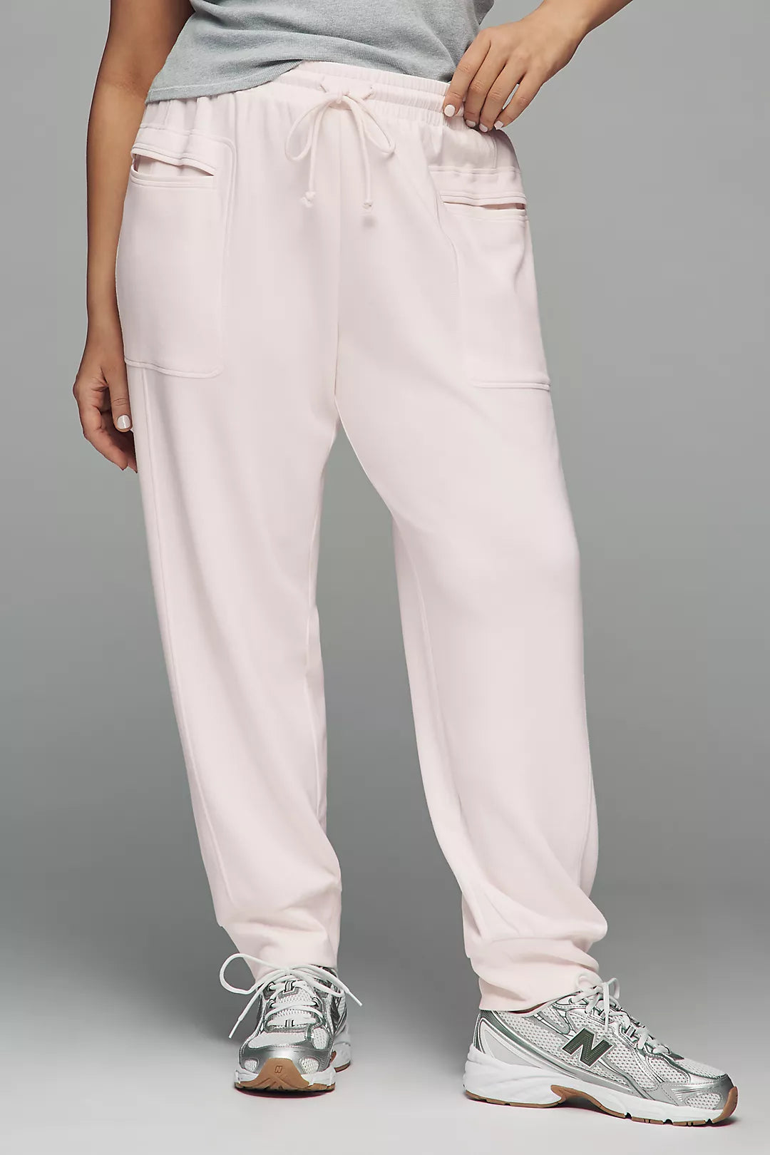 Daily Practice Cargo Sweatpants in Willow