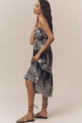Load image into Gallery viewer, By Anthropologie Sleeveless Sweetheart Tiered Midi Dress
