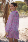 Load image into Gallery viewer, Celandine Puff-Sleeve Longline Buttondown Shirt
