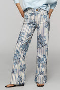 Load image into Gallery viewer, Colette High-Rise Wide-Leg Cropped Jeans
