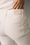 Load image into Gallery viewer, PAIGE Cindy High-Rise Straight-Leg Jeans
