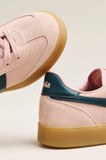Load image into Gallery viewer, Gola Exclusive Viper Sneakers
