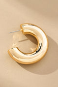 Load image into Gallery viewer, Chunky Hoop Earrings
