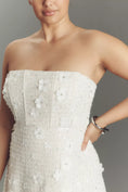 Load image into Gallery viewer, Sundream Strapless Tweed Floral Mini Dress
