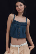 Load image into Gallery viewer, Pilcro Chambray Button-Front Bubble-Hem Top
