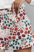Load image into Gallery viewer, Maeve Pleated Poplin Shorts
