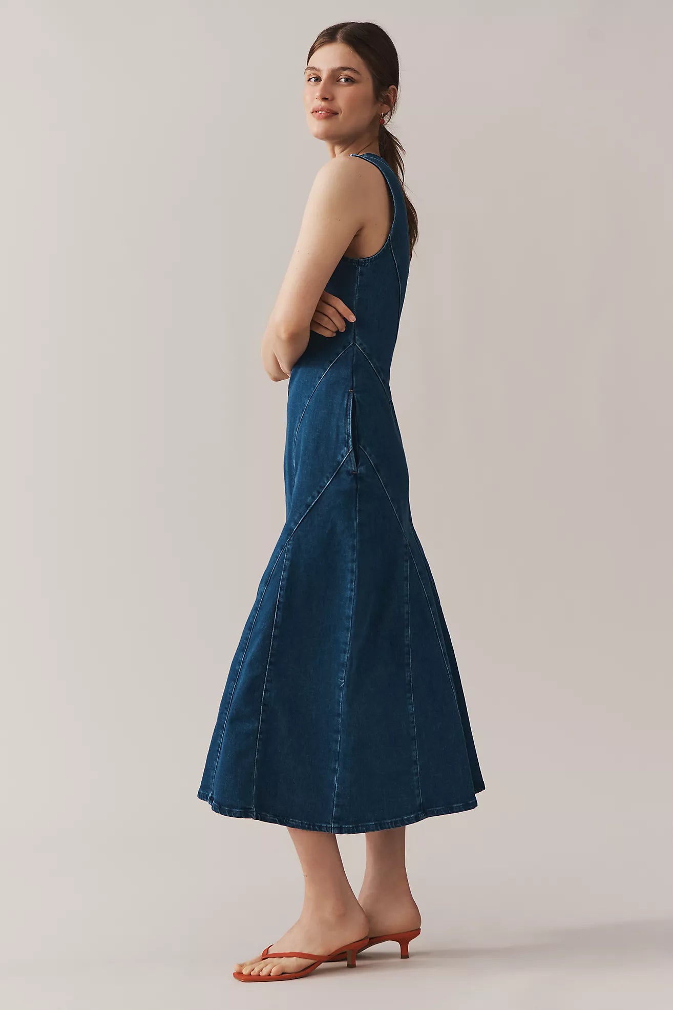 ALIGNE Raven Sleeveless Diagonal Seamed Denim Midi Dress