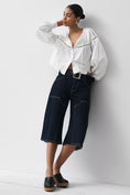 Load image into Gallery viewer, The Myra Low-Rise Carpenter Jeans by Pilcro: Cropped Barrel Edition
