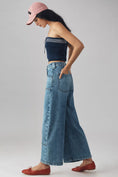 Load image into Gallery viewer, The Myra Low-Rise Tapered Jeans by Pilcro: Ankle Edition
