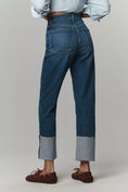 Load image into Gallery viewer, Joe's Jeans The Margot High-Rise Cuffed Slim Jeans
