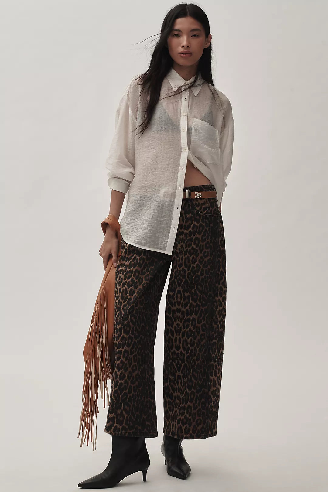 The Kenna Mid-Rise Heritage Barrel Jeans by Pilcro