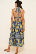 Load image into Gallery viewer, Farm Rio Delicate Pineapple Halter Dress
