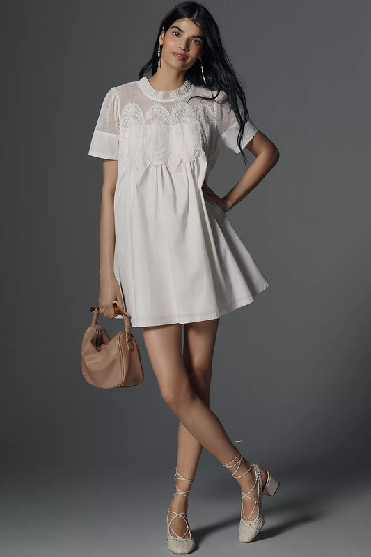 En Elly Lace Short-Sleeve Mini Babydoll Dress