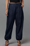 Load image into Gallery viewer, Pilcro Mid-Rise Pull-On Jogger Jeans
