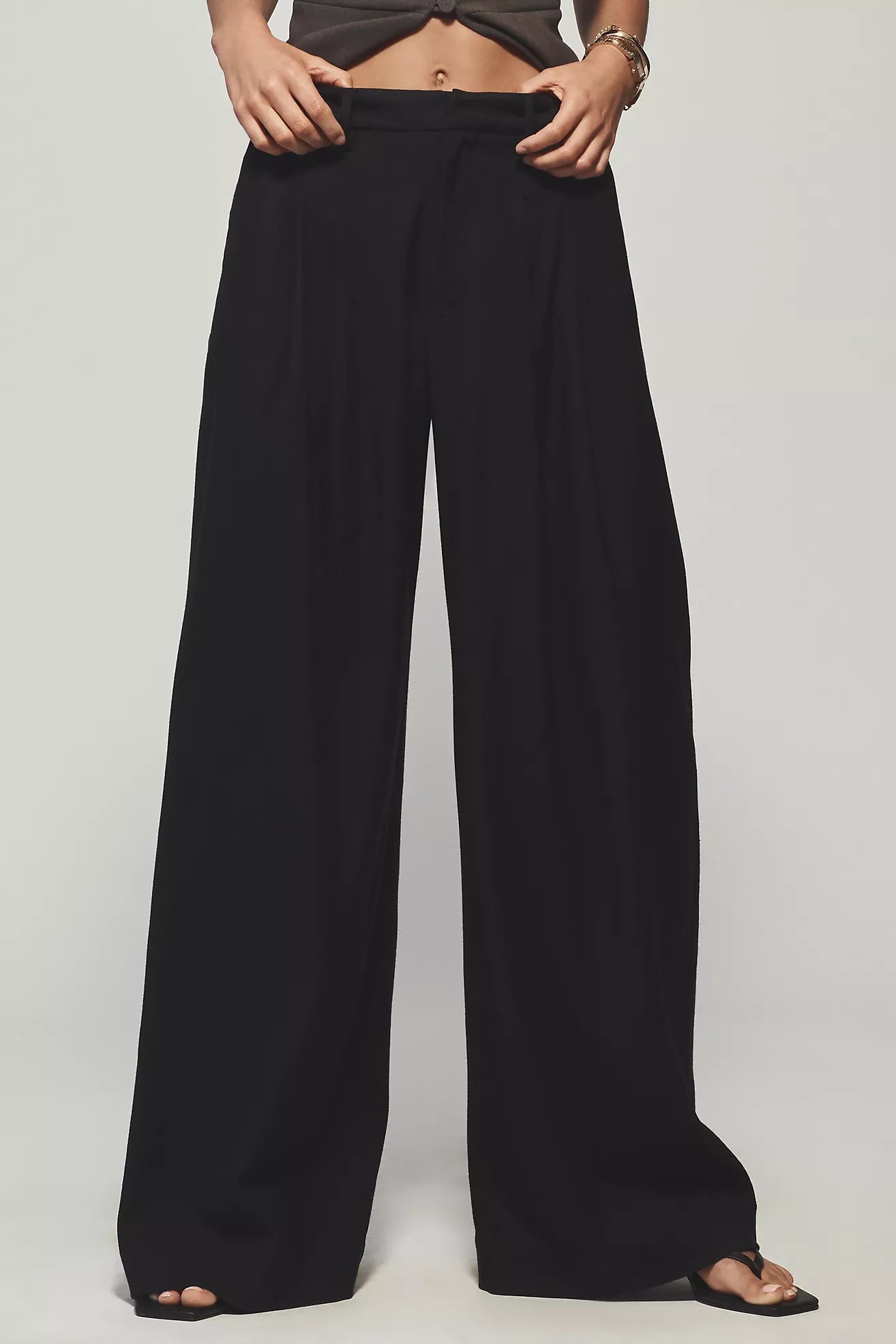The Avery Pleated Wide-Leg Trousers by Maeve: Wool Edition