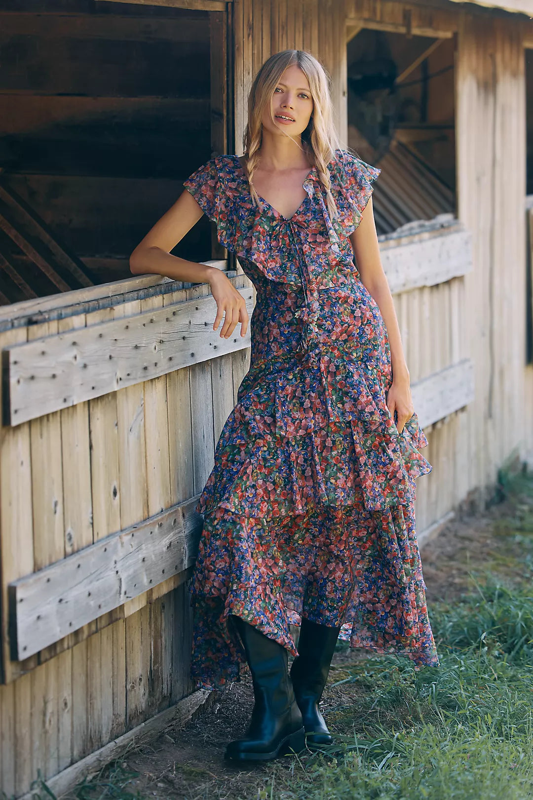 En Saison Naomi Short-Sleeve V-Neck Ruffled Maxi Dress