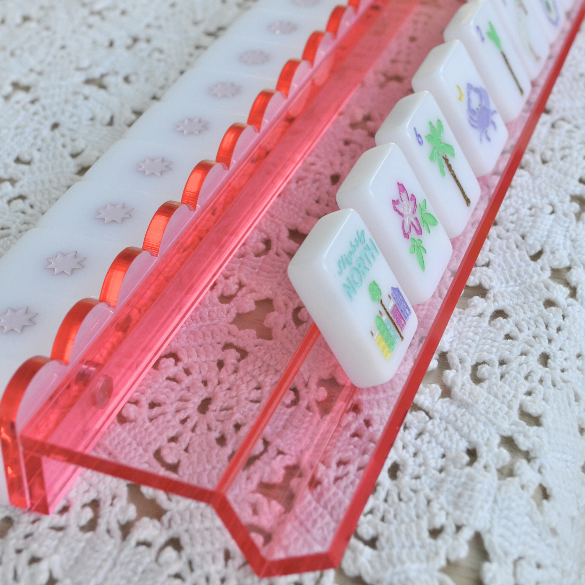 La Vie En Rose Mahjong Rack and Pusher, Set of 4