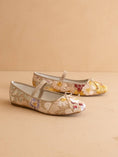 Load image into Gallery viewer, The London | Floral Ballet Pointe Fall Flat
