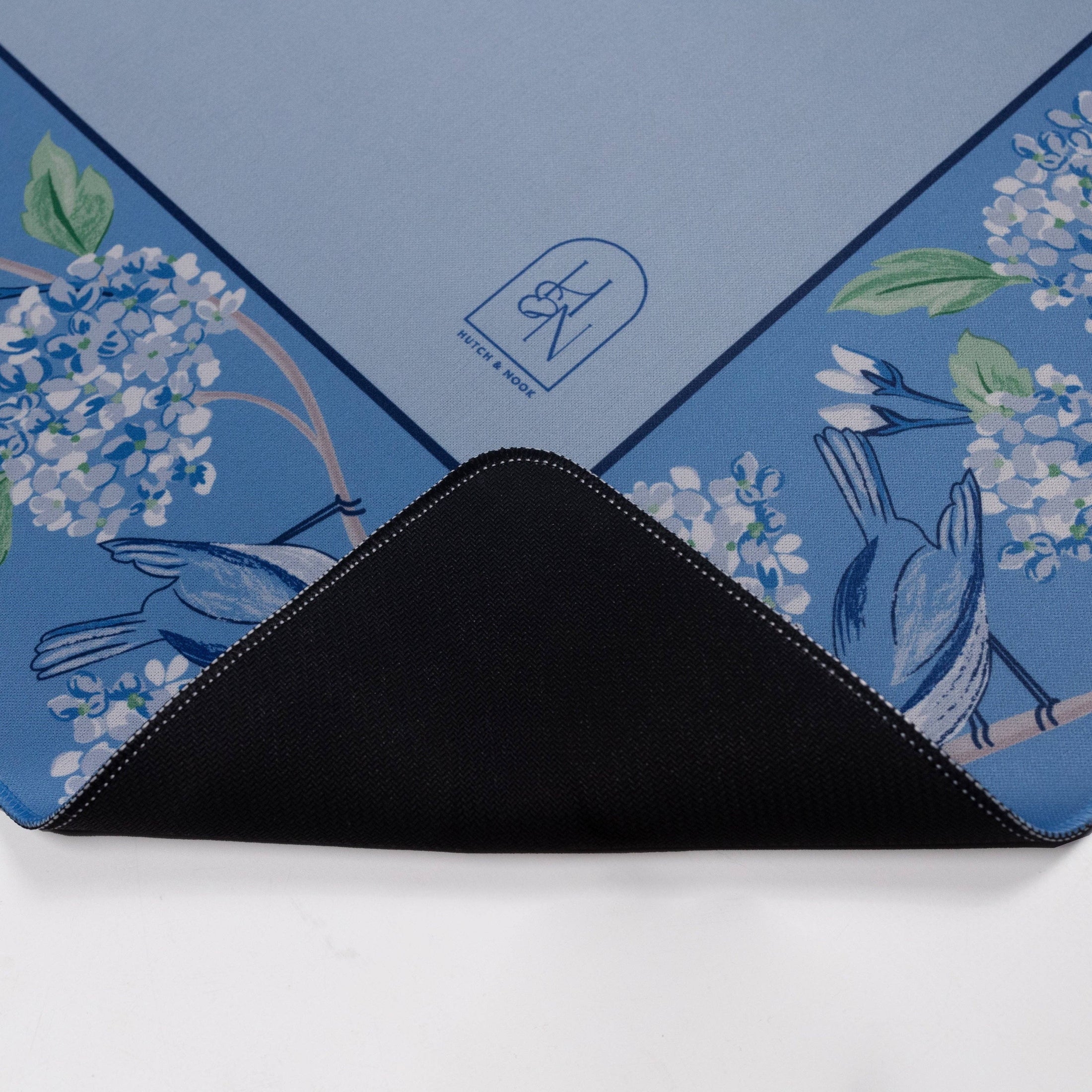 Hutch & Nook Mahjong Mat - Blue & White Bird
